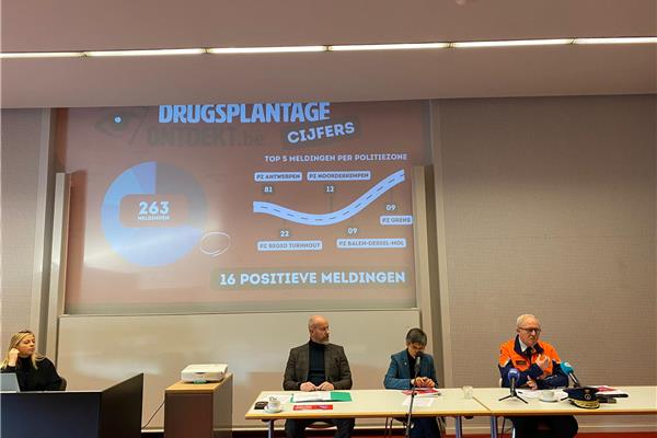 Zestien positieve meldingen na één jaar meldpunt drugsplantageontdekt.be